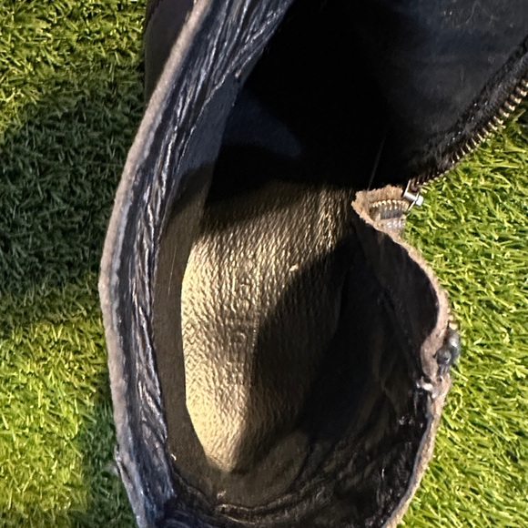 Bed Stu Distressed Black Leather Boots - Picture 6 of 9